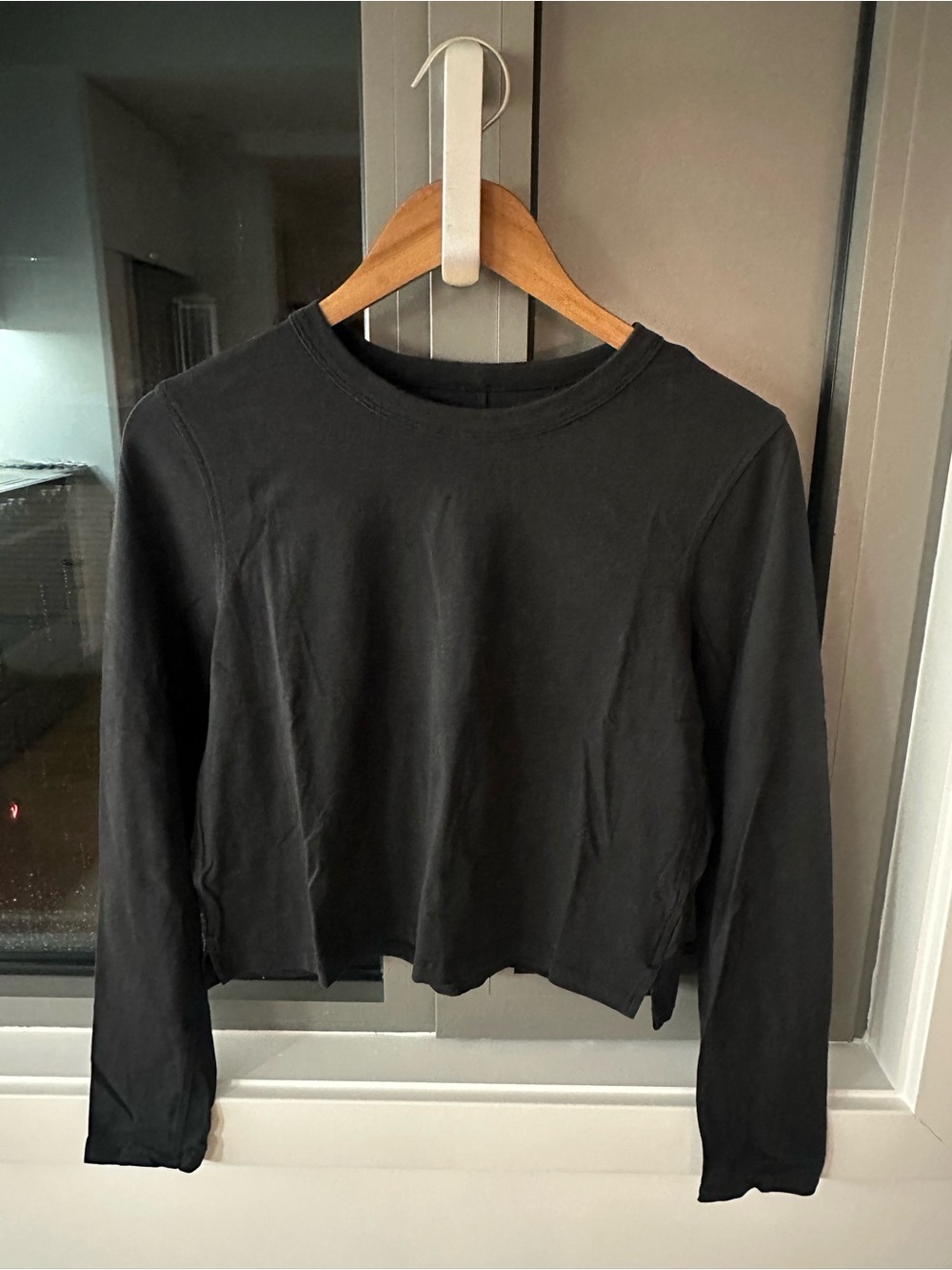 Lululemon Black Long-Sleeve